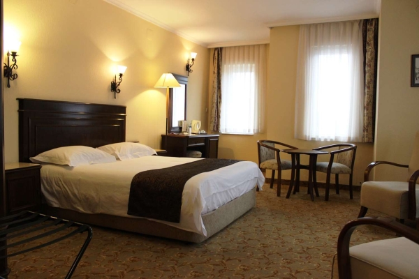 Hotel Montania Town (Mudanya)